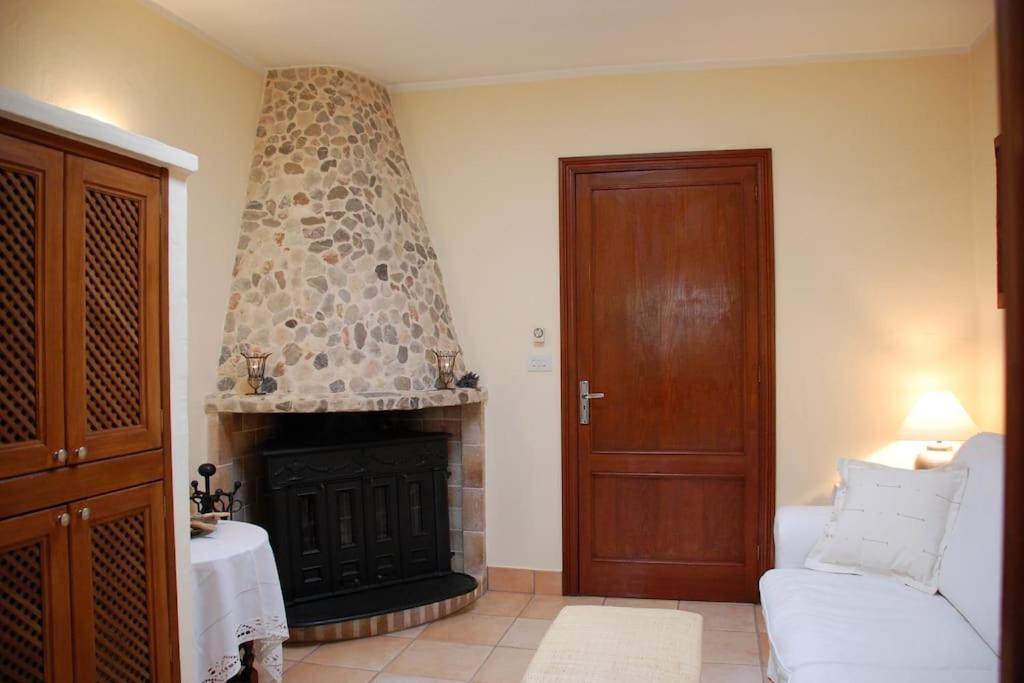 Casa Rubi With Pool And Ocean View Vakantiehuis